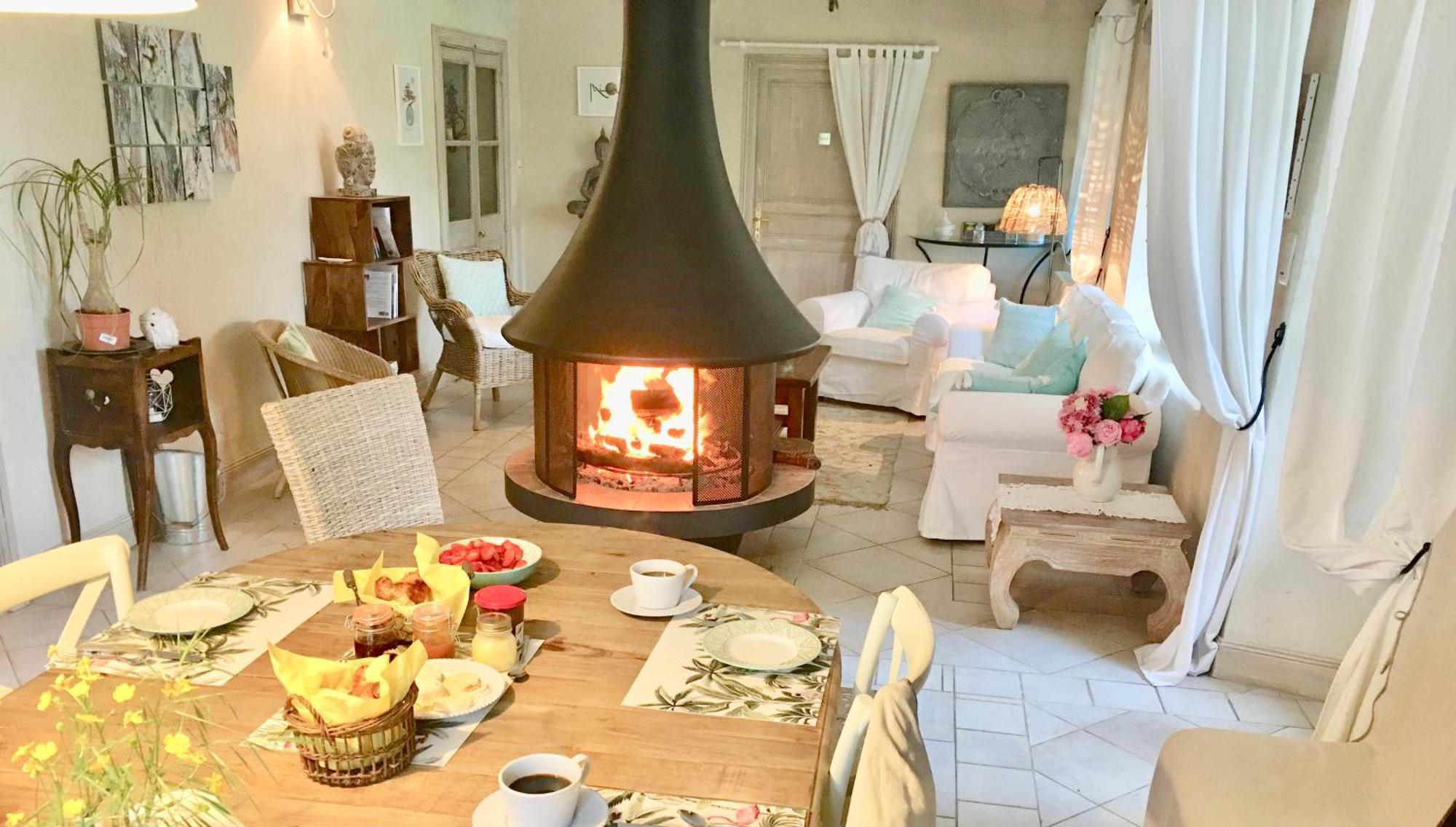 Bed and Breakfast Le Relais Des Anges Mercuès Zewnętrze zdjęcie
